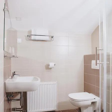 Gostisce Krivograd 3* Prevalje