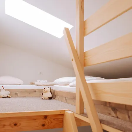 Gostisce Krivograd Gæstehus 3*