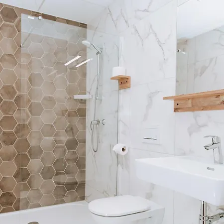 Gostisce Krivograd Gasthof 3*