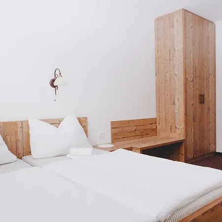 Gostisce Krivograd Gasthof 3*