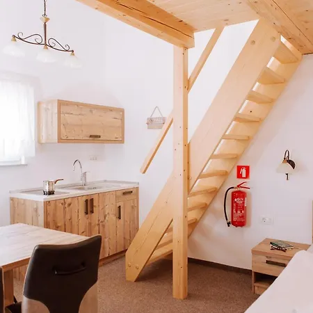 Guest house Gostisce Krivograd 3*