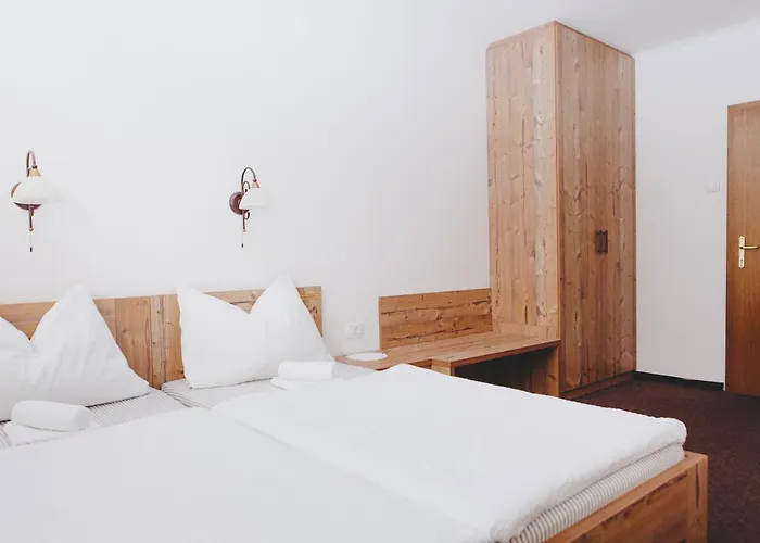 Gostisce Krivograd Pensjonat 3*